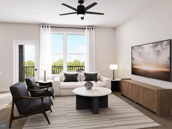 1961 Illumination Drive 10, Vienna VA 22182