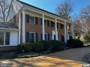 6547 Mapledale Court, Falls Church VA 22041