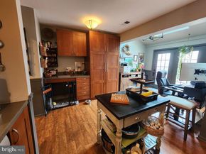 163 Leedom Way, Newtown PA 18940