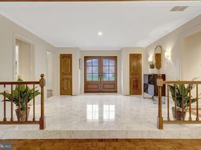 6304 Dunaway Court, Mclean VA 22101