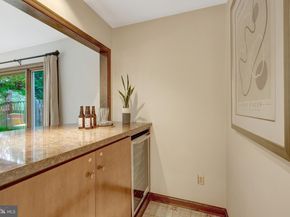 6304 Dunaway Court, Mclean VA 22101