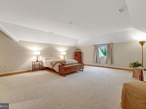 6304 Dunaway Court, Mclean VA 22101