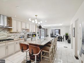 700 Camp Woods Rd, Villanova PA 19085