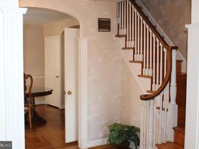 1114 E Barringer Street E, Philadelphia PA 19119