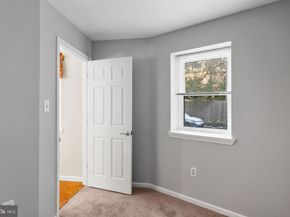 237 Montgomery Avenue 1L, Haverford PA 19041