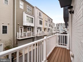 918 Pete Jones Way, Alexandria VA 22314