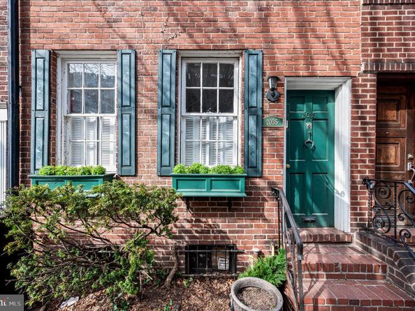 2035 Rittenhouse Square, Philadelphia PA 19103