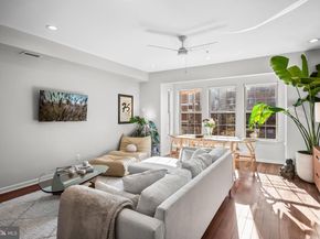 1627 Fairmount Avenue B, Philadelphia PA 19130