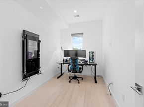 1715 N Capitol Street NE 7, Washington DC 20002