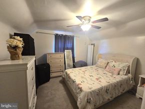 1303 Manor Road, Lansdowne PA 19050