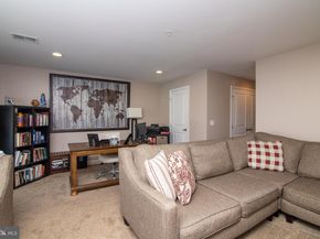 115 Old Cedarbrook Road 23, Wyncote PA 19095