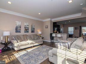 115 Old Cedarbrook Road 23, Wyncote PA 19095