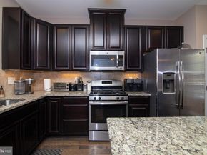 115 Old Cedarbrook Road 23, Wyncote PA 19095