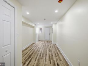 6528 N 16TH Street N, Philadelphia PA 19126