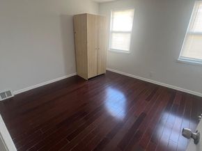 916 Winton Street, Philadelphia PA 19148