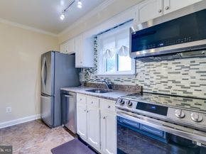 310 Newman Court, Sterling VA 20164