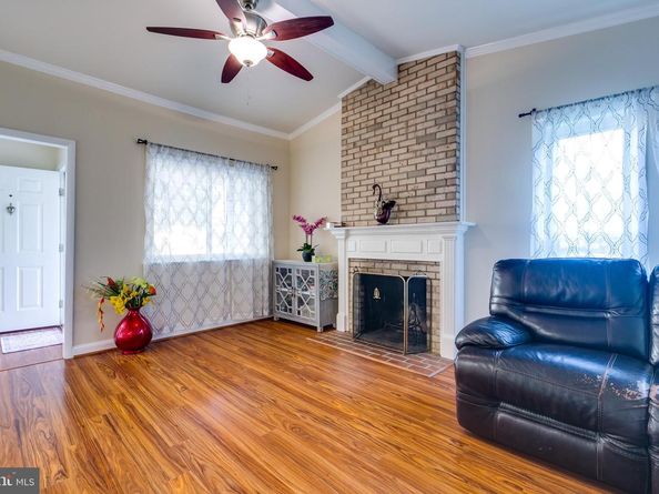 310 Newman Court, Sterling VA 20164