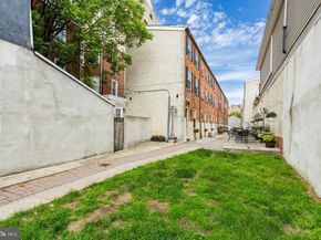 525 Fitzwater Street 2, Philadelphia PA 19147