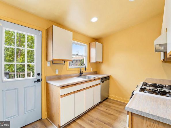 4420 Saint Davids Street, Philadelphia PA 19127