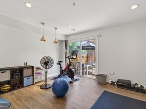 772 N Wakefield Street, Arlington VA 22203