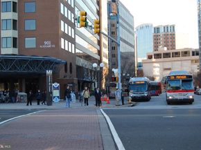 772 N Wakefield Street, Arlington VA 22203