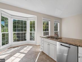 47644 Sandbank Square, Sterling VA 20165