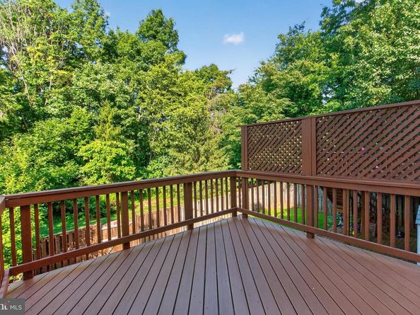 47644 Sandbank Square, Sterling VA 20165