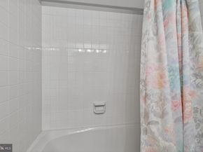 47644 Sandbank Square, Sterling VA 20165