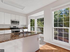47644 Sandbank Square, Sterling VA 20165