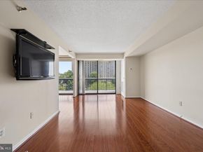 7401 Westlake Terrace 607, Bethesda MD 20817