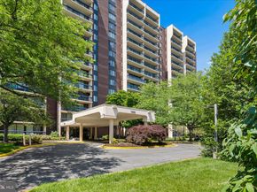 7401 Westlake Terrace 607, Bethesda MD 20817