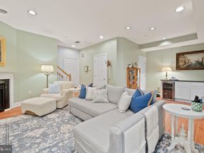 3549 Goddard Way, Alexandria VA 22304