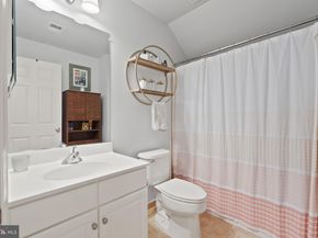 3549 Goddard Way, Alexandria VA 22304