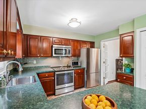 10109 Langhorne Court, Bethesda MD 20817