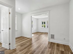 1833 Fairview Avenue, Willow Grove PA 19090