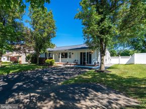 23 Maple Avenue, Hatboro PA 19040