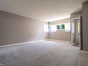 23 Maple Avenue, Hatboro PA 19040