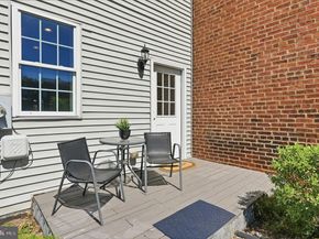 617 N Columbus Street, Alexandria VA 22314