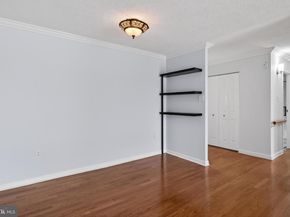 5300 Holmes Run Parkway 906, Alexandria VA 22304