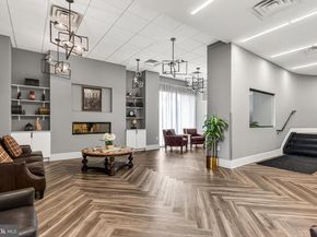 5300 Holmes Run Parkway 906, Alexandria VA 22304