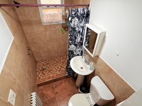 3674 Frankford Avenue, Philadelphia PA 19134