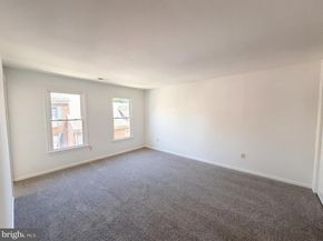 7579 Chrisland Cove, Falls Church VA 22042