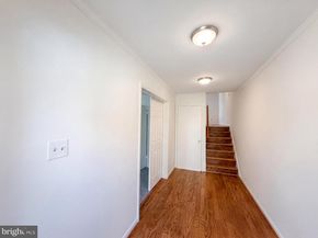 7579 Chrisland Cove, Falls Church VA 22042