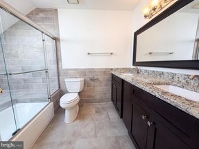7579 Chrisland Cove, Falls Church VA 22042