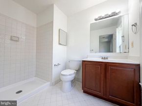 7579 Chrisland Cove, Falls Church VA 22042