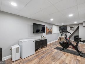 801 S 8TH Street, Philadelphia PA 19147