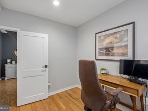 801 S 8TH Street, Philadelphia PA 19147