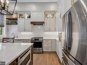 801 S 8TH Street, Philadelphia PA 19147