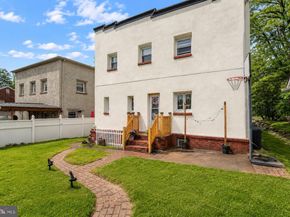 427 Hartel Avenue, Philadelphia PA 19111