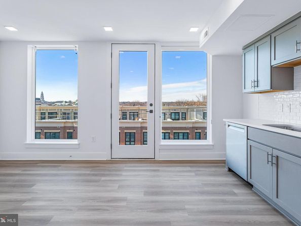 701 N Henry Street 306, Alexandria VA 22314